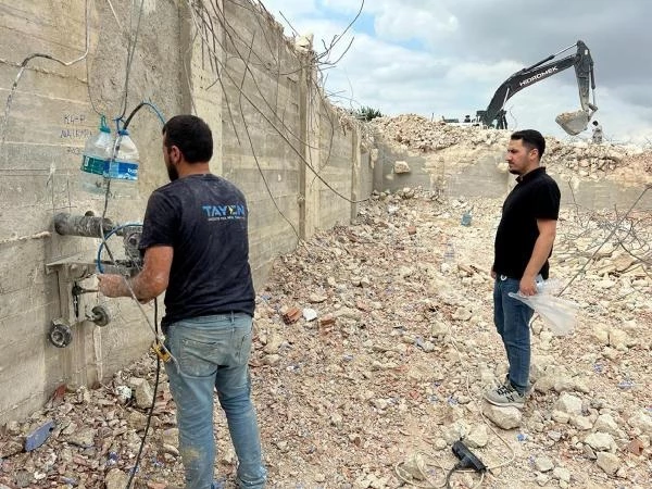 27 daireli inşaat için 'uygunluk' raporu verilen beton 'kullanılamaz' çıktı, binalar hemen yıkıldı