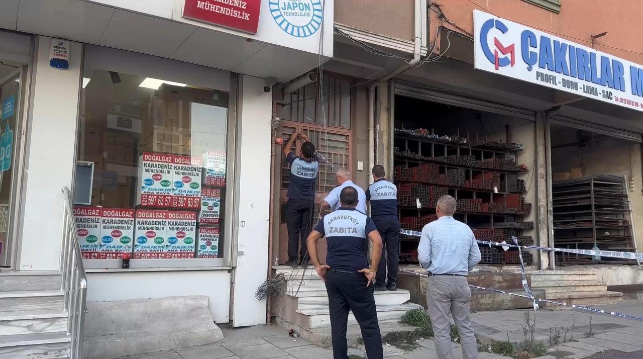 Yanında çalışma yapılan bina 10 santim kaydı