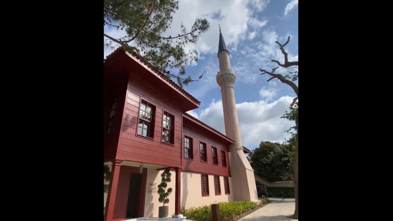 Başkan Türkmen’den, yeniden ibadete açılan tarihi Vaniköy Cami ile ilgili paylaşım