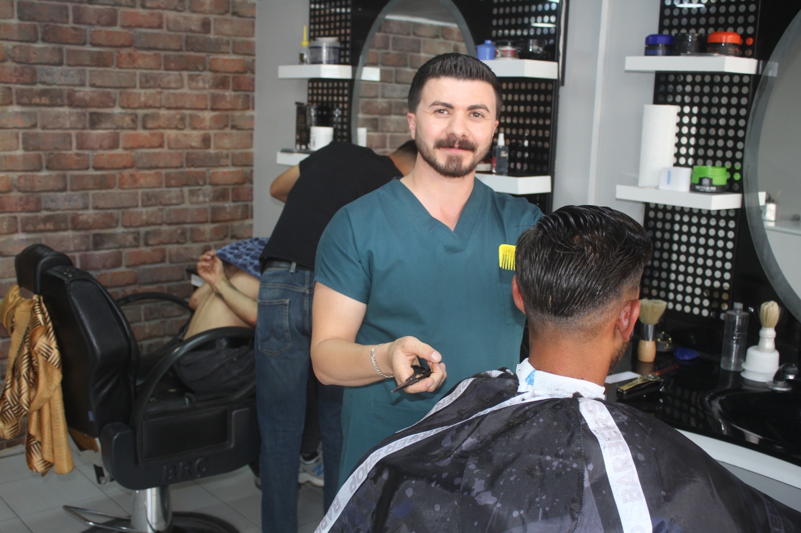 Esnaftan ortak çağrı: O arsayı satmayın!