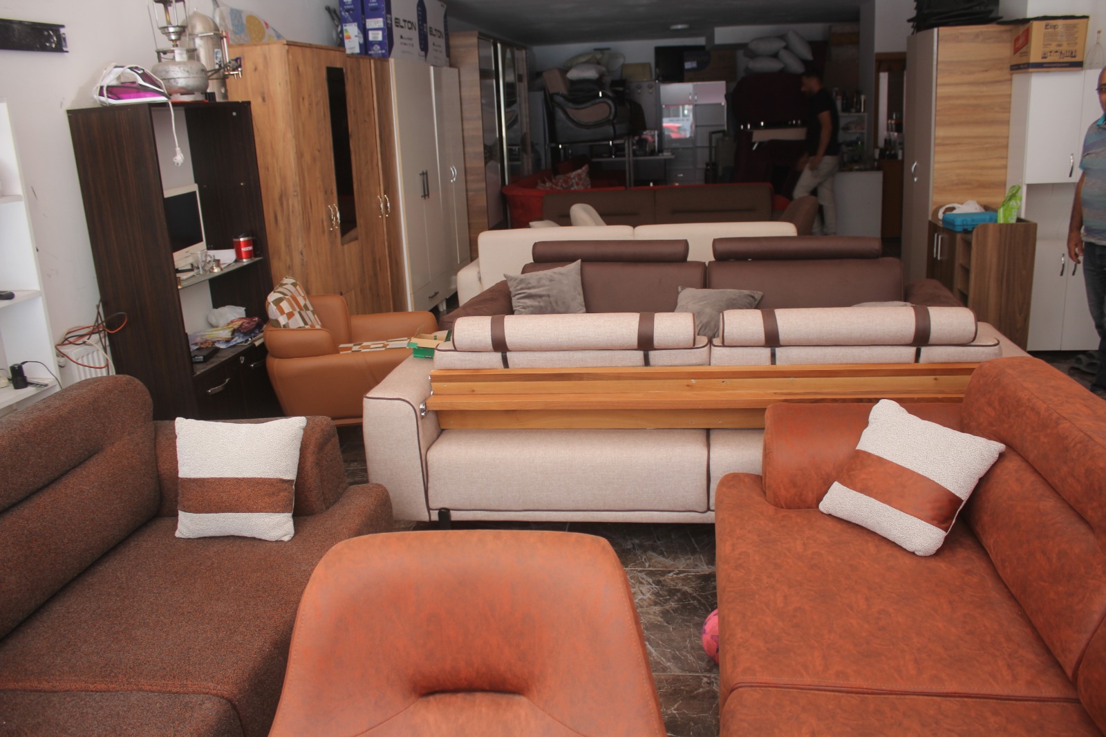 Van’da ikinci el piyasası eski günlerini arıyor