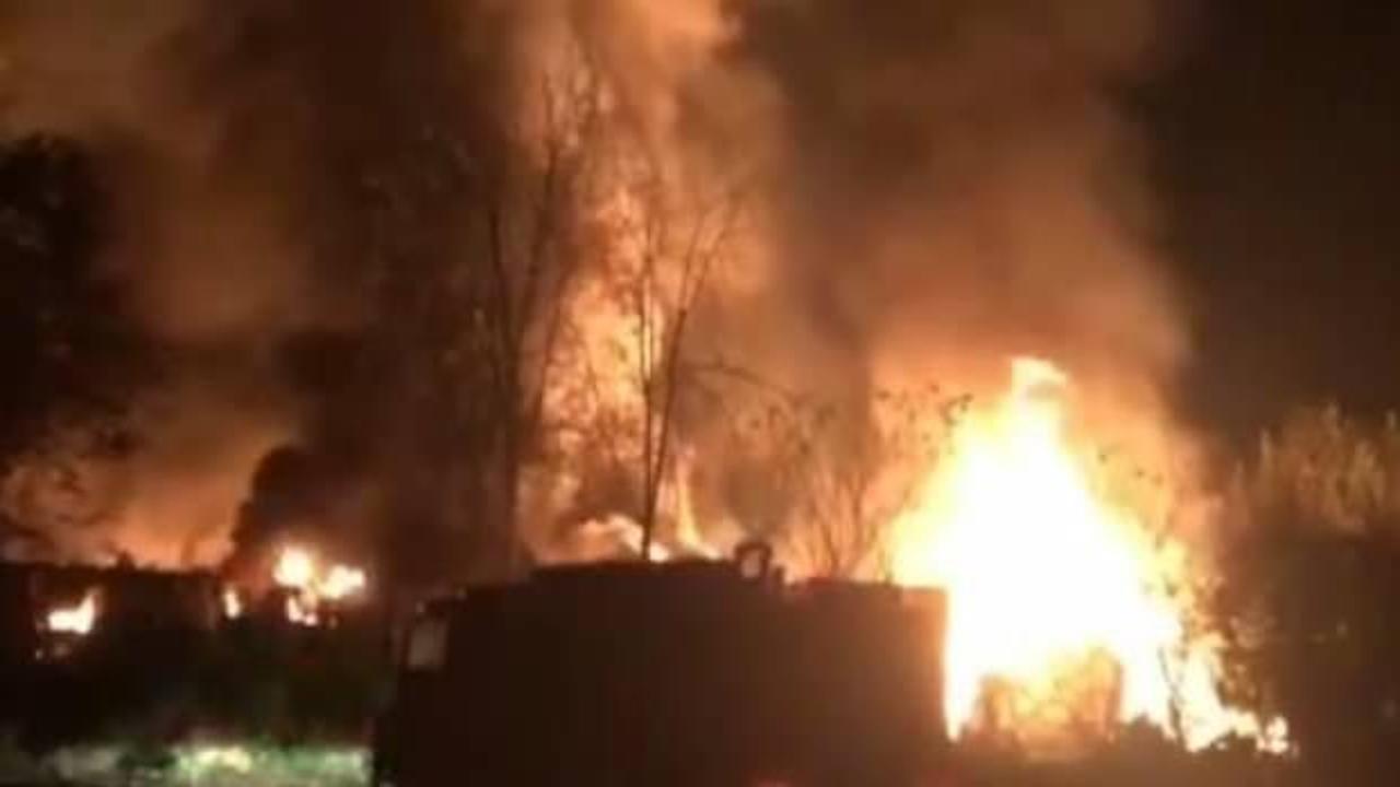 Düzce’de geceyi aydınlatan yangın!