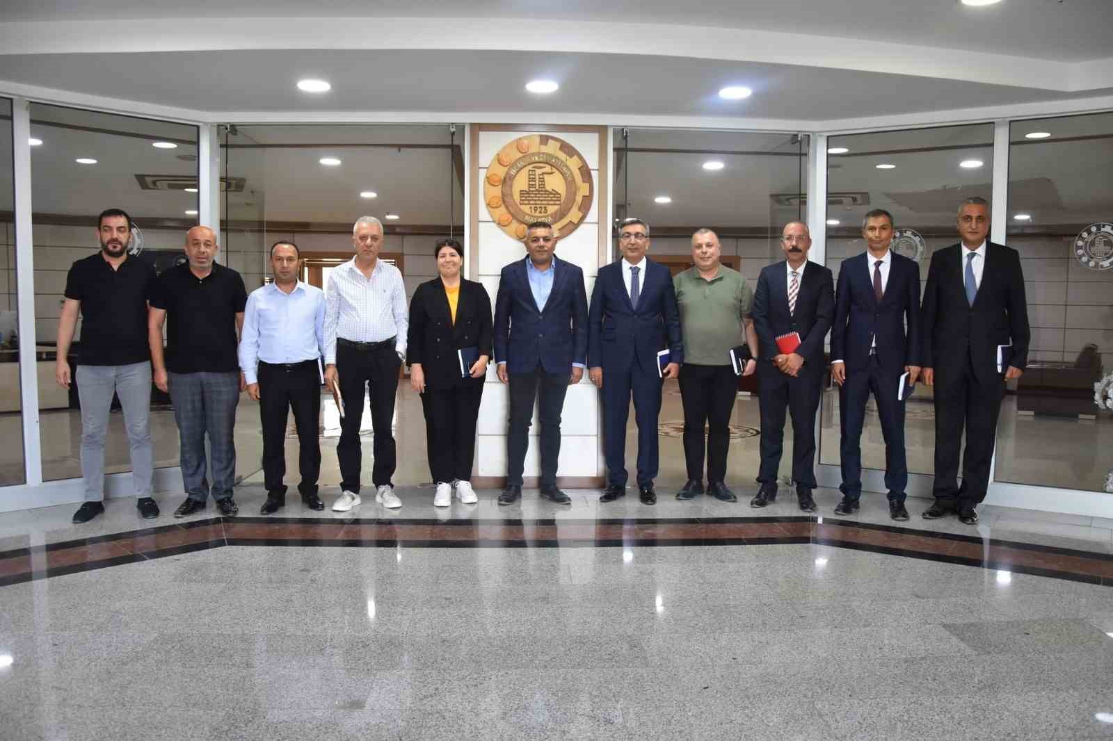 Sadıkoğlu’dan nakit sıkıntısı vurgusu
