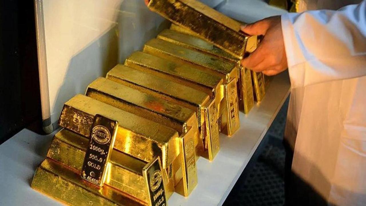 Altın fiyatlarında düşüş sürüyor
