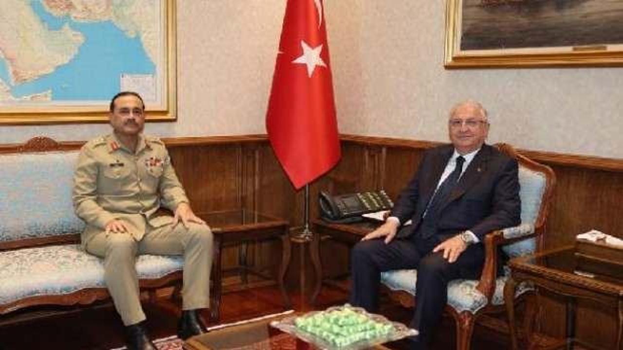Bakan Güler, Pakistan Kara Kuvvetleri Komutanı Munir’i kabul etti