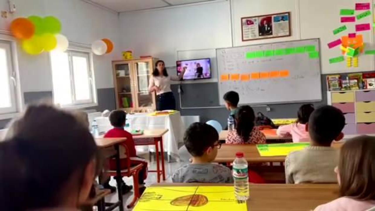 Bakan Özer: Afet bölgesinde TRT EBA ile eğitimi destekliyoruz