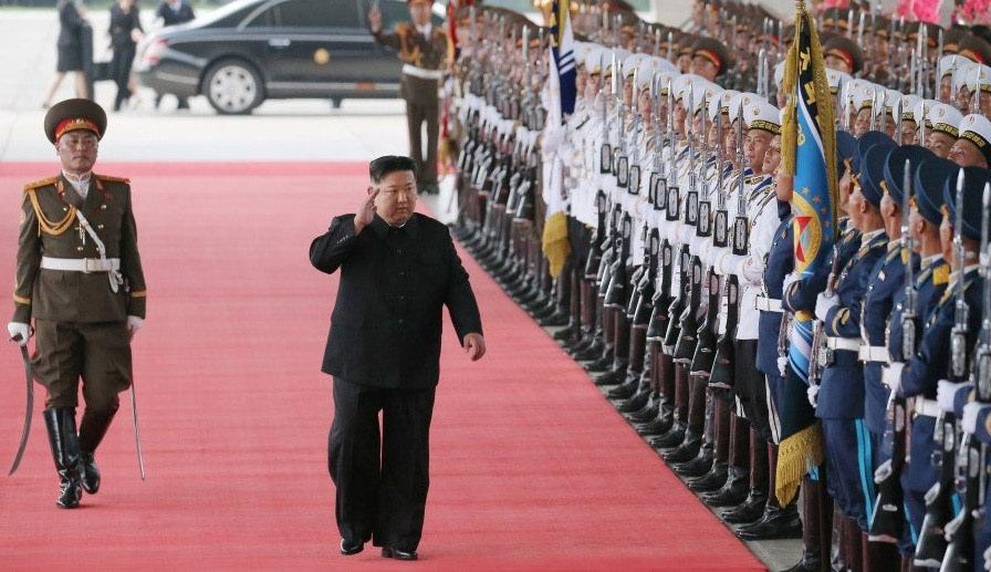 Büyük buluşma bugün: Kim Jong-un Rusya'ya vardı