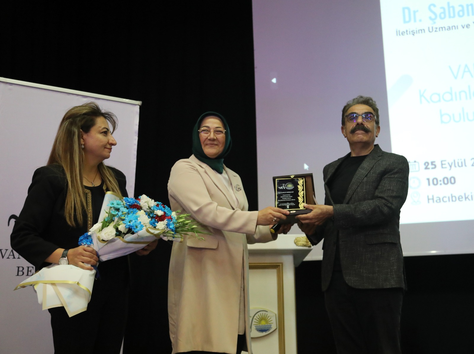 BÜYÜKSEHİR BELEDİYESİ’NDEN KADINLARA AİLE İÇİ İLETİŞİM SEMİNERİ