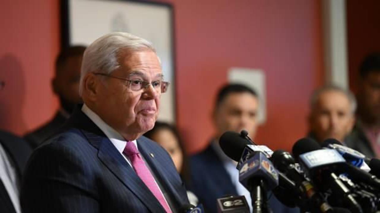 Casusluğu ifşa olan Türkiye düşmanı Menendez’den skandal sözler