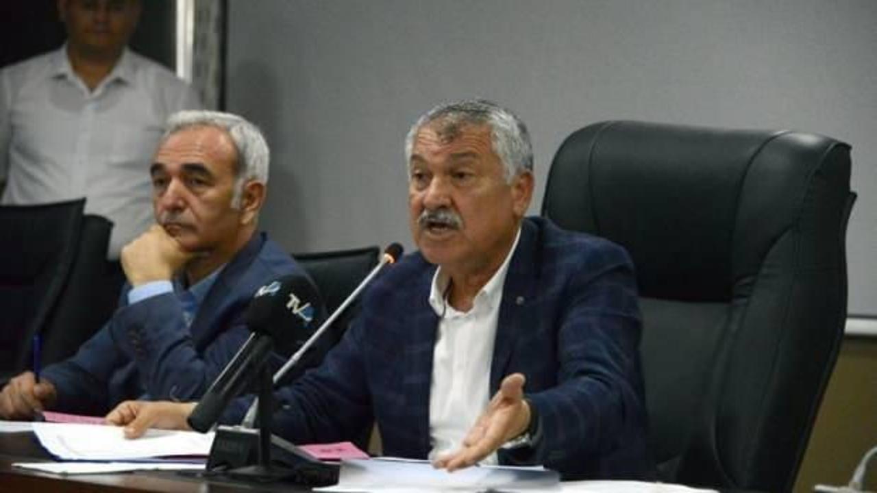 CHP’li Zeydan Karalar’ın “Memnuniyet anketi”ne AK Parti’den tepki