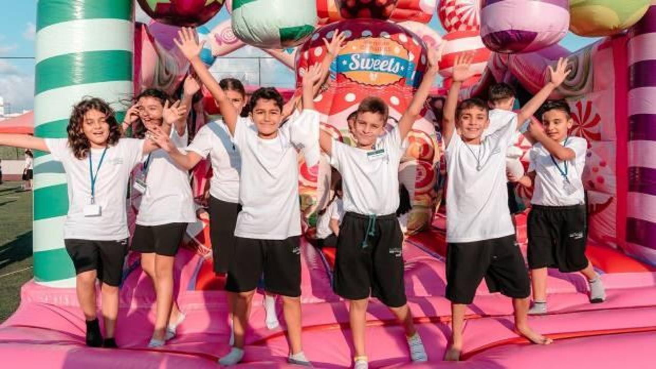 Deprem bölgesinden 104 öğrenci, Darüşşafaka’da eğitime başladı