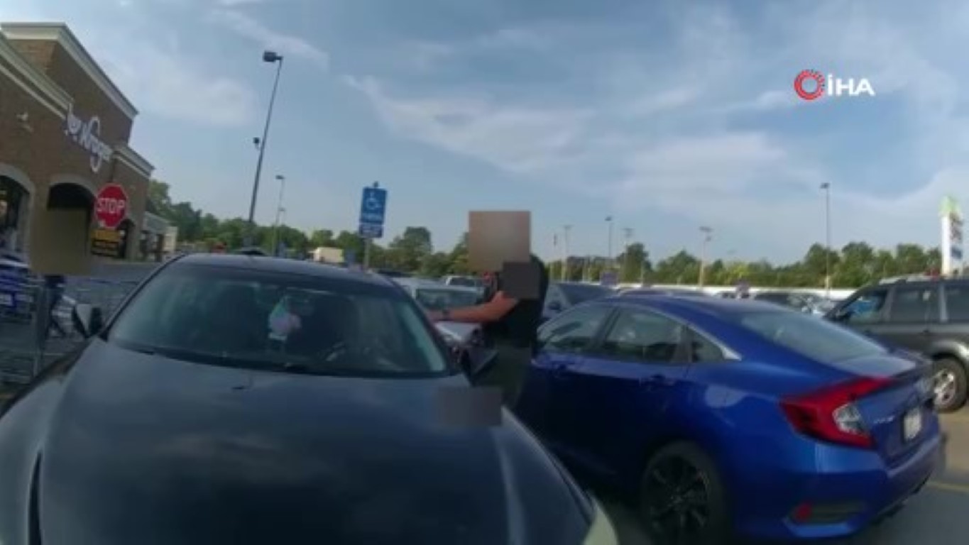 ABD polisi, araçtan inmeyen siyahi kadını ateş ederek öldürdü