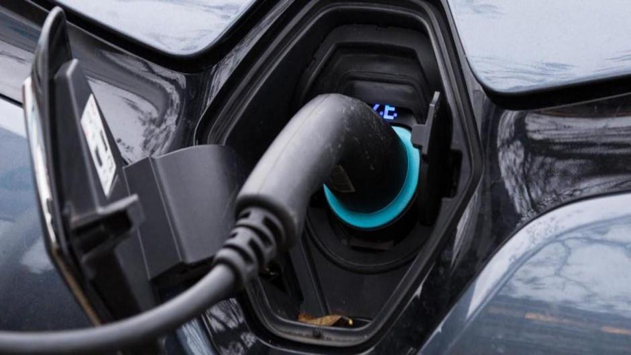 Elektrikli araçlar için şarj noktası 9 bine yaklaştı