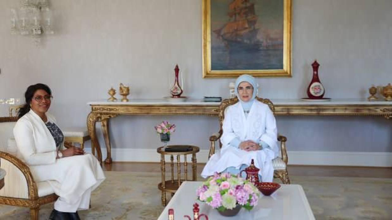 Emine Erdoğan, Malcolm X’in kızı İlyasa Şahbaz ile görüştü