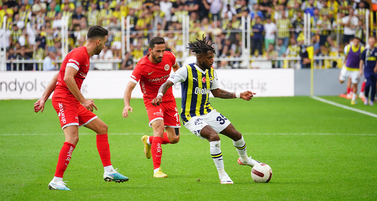 Fenerbahçe – Antalyaspor Maçı Canlı Anlatım