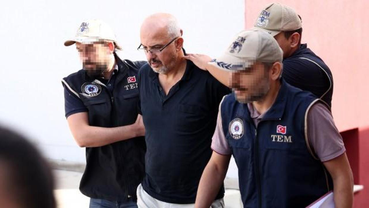 FETÖ’cüler saklandıkları deliklerde tek tek bulunuyor: Adana’da yakalandı!