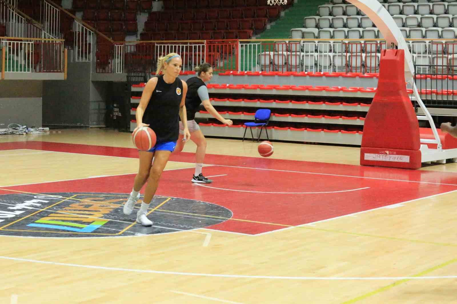 Yalova VIP,  yeni sezon hazırlıkları için parkeye indi