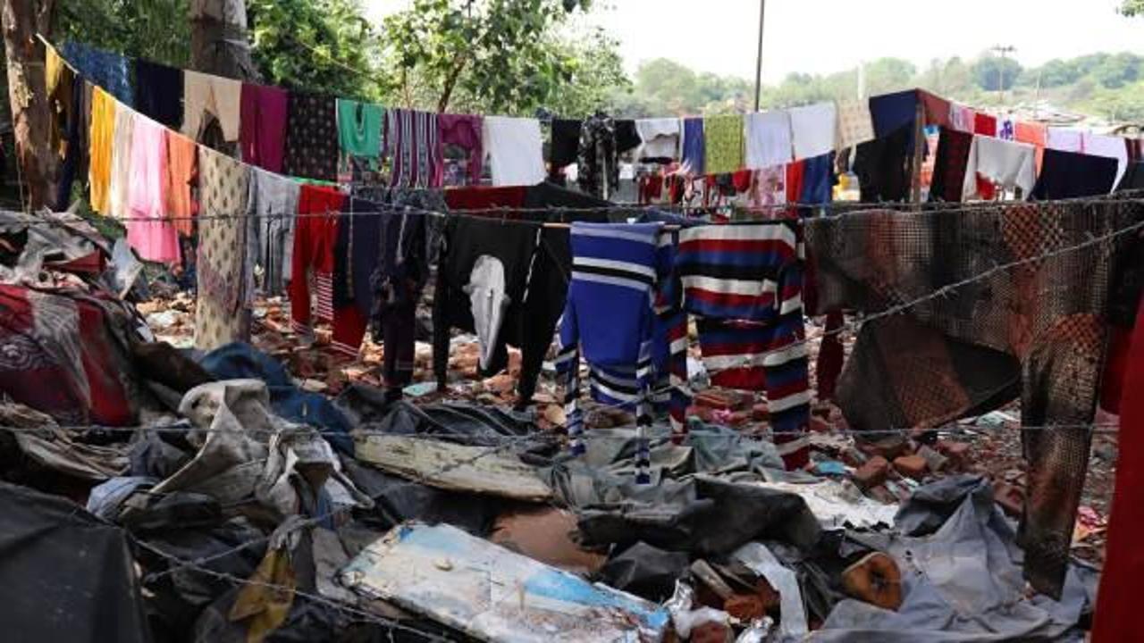 Hindistan G20 öncesi gecekondu mahallelerini temizliyor