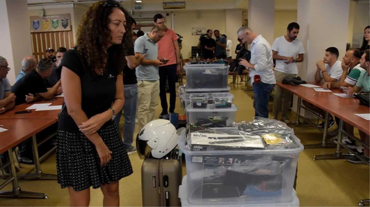 İETT’ye ait toplu taşıma araçlarında unutulan eşyalar açık artırmayla satıldı