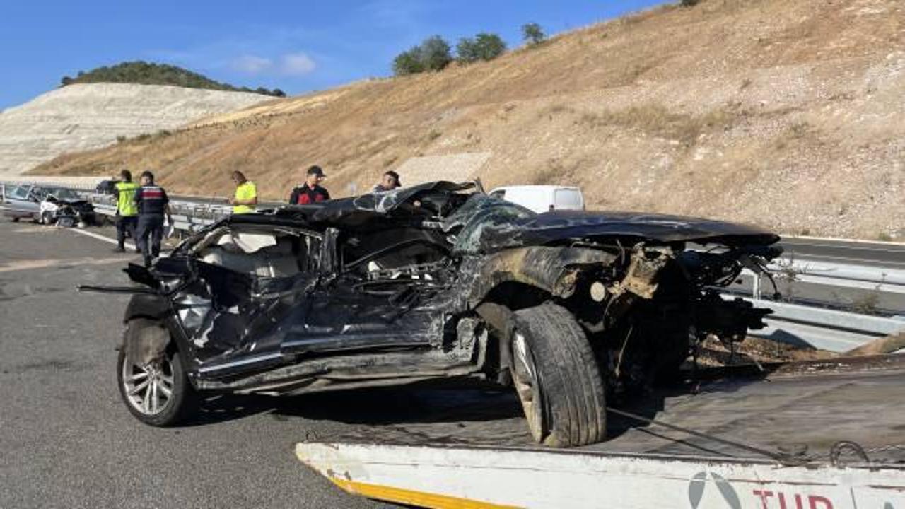 İstanbul-İzmir Otoyolu’nda feci kaza: 2 ölü, 7 yaralı!