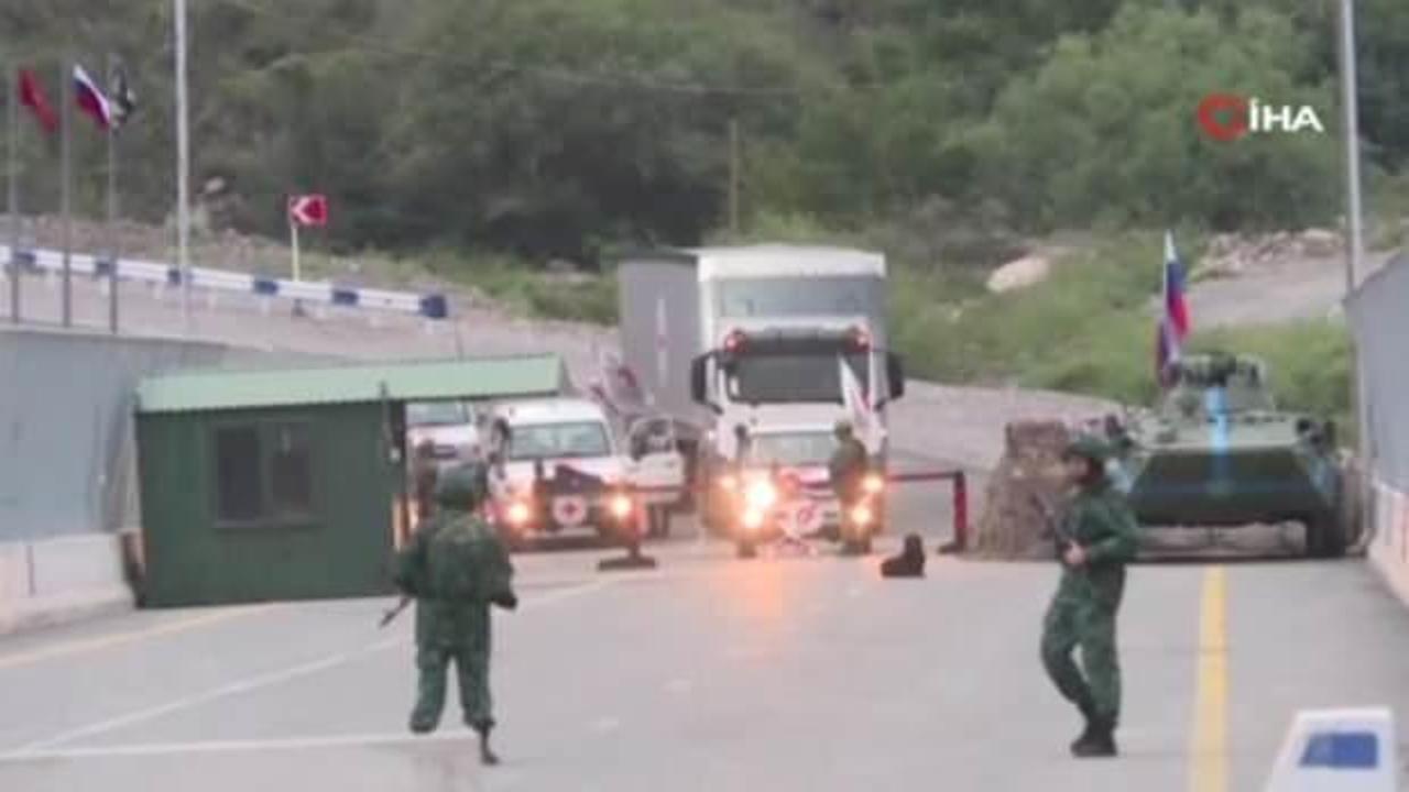 Karabağ’a insani yardım TIR’larının geçişi başladı