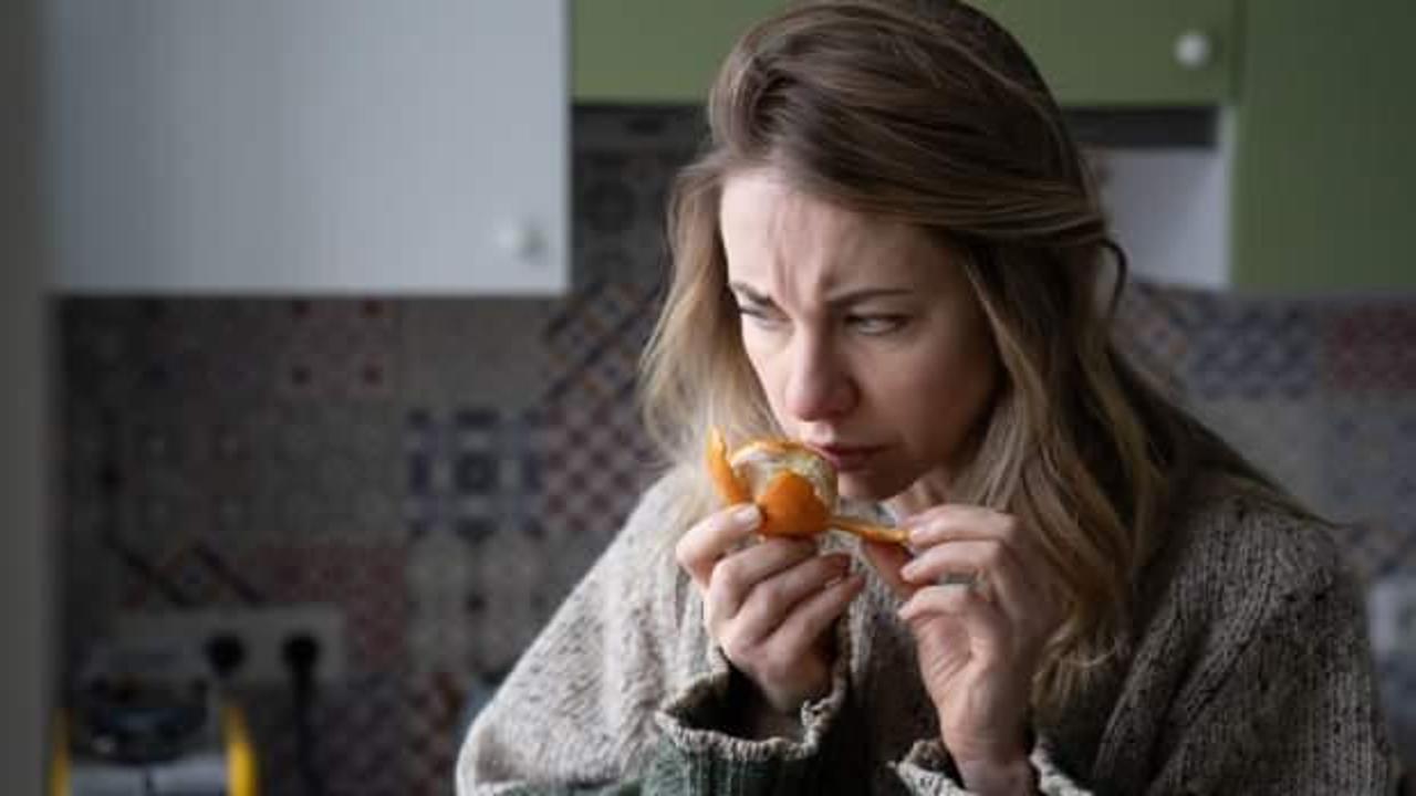 Koronavirüsün yeni varyantında tat ve koku kaybı geri döndü