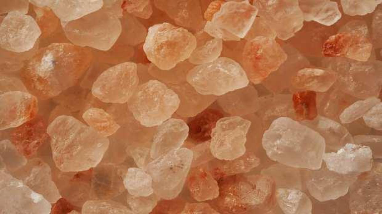 Kristal kaya tuzunun faydaları nelerdir? Kristal kaya tuzu nedir, nasıl kullanılır?