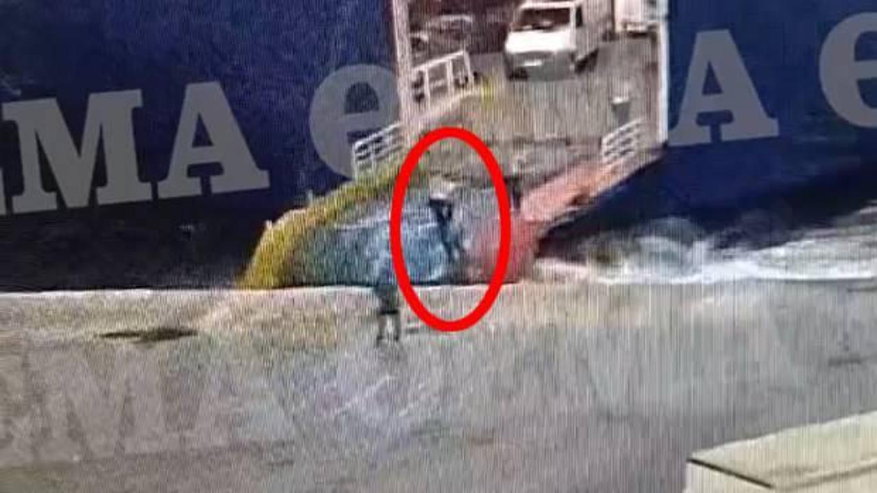 Mürettebatın denize ittiği yolcu öldü