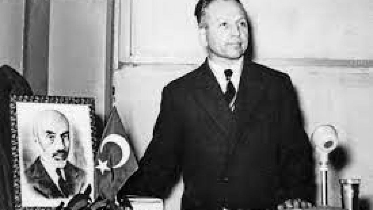 Nurettin Topçu mezarı başında anılacak