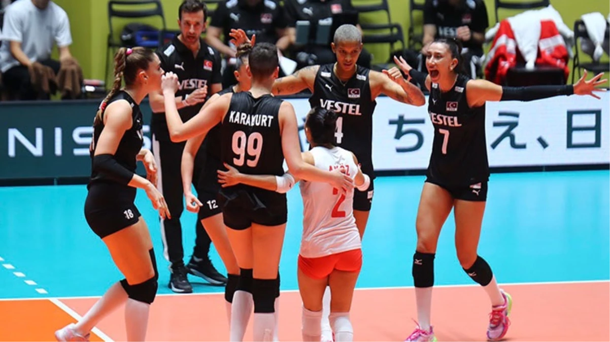 Son Dakika: Filenin Sultanları, eleme grubunda 6’da 6 yaparak 2024 Paris Olimpiyat Oyunları’na katılma hakkı kazandı