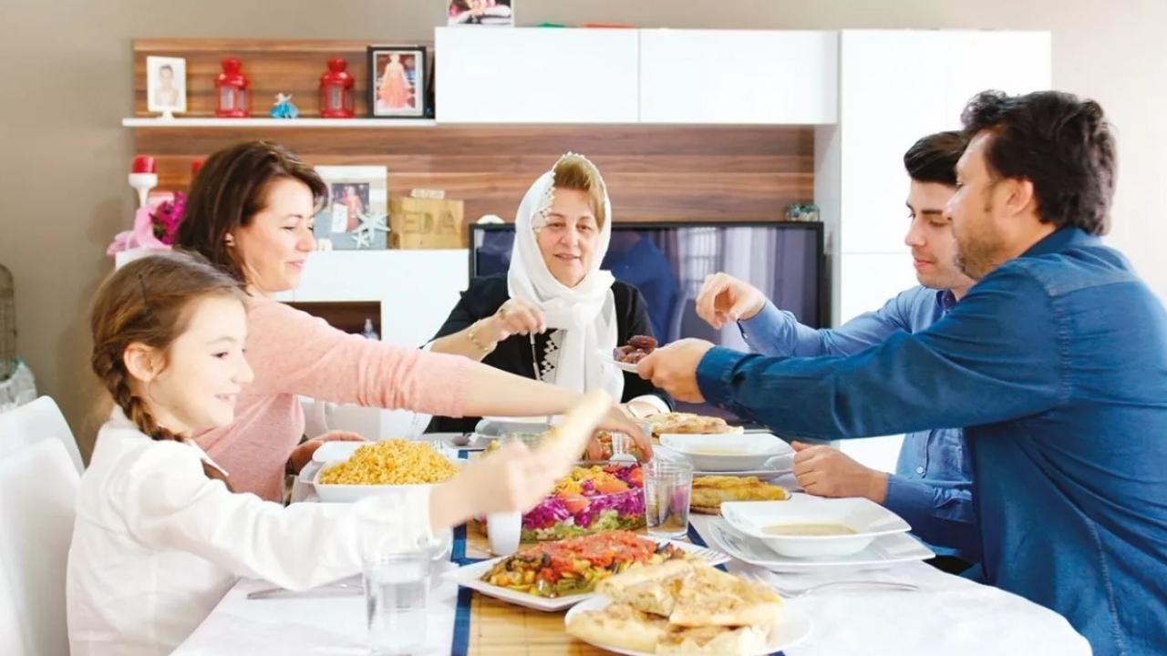Uzmanı açıkladı: Ramazan Bayramı’nı sağlıklı geçirmek için 6 öneri