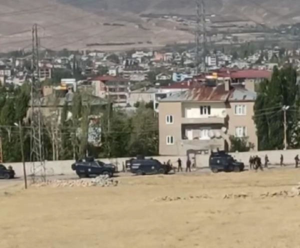 Van’da silahlı kavgada 1 ölü, 15 yaralı