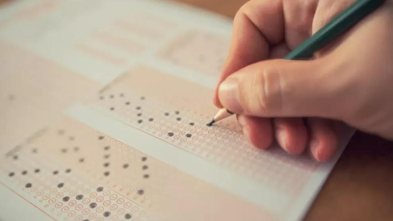 YKS’de ilk oturum TYT başladı!