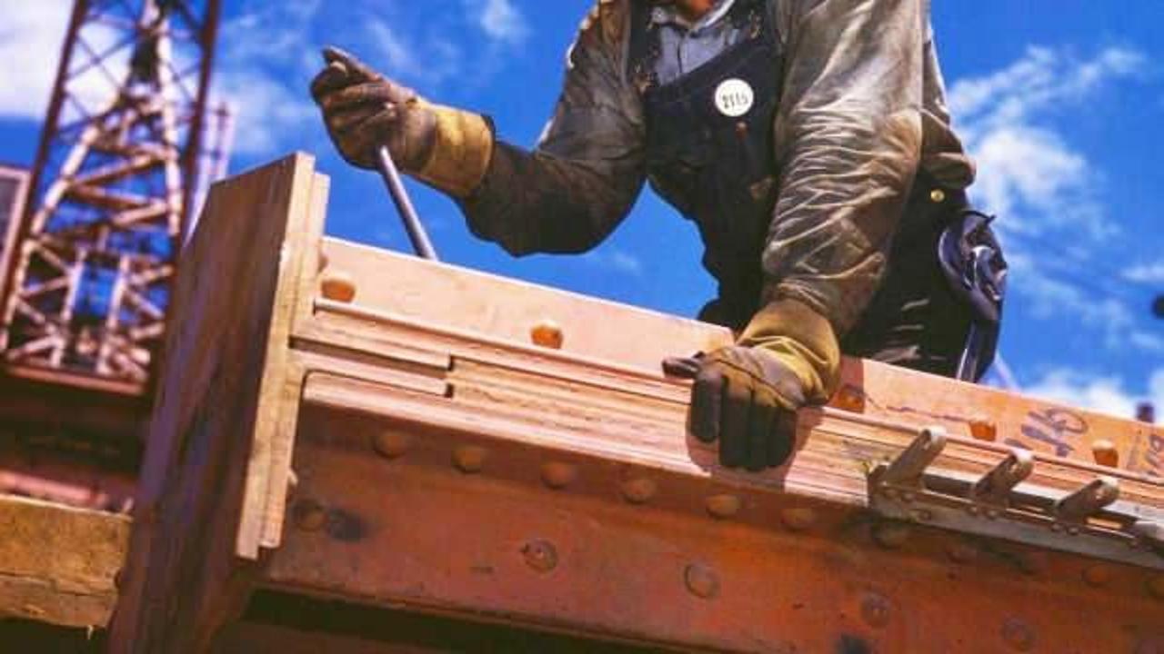 Yunanistan’da günlük çalışma süresi 13 saat oldu! Pazar günleri de çalışılacak!