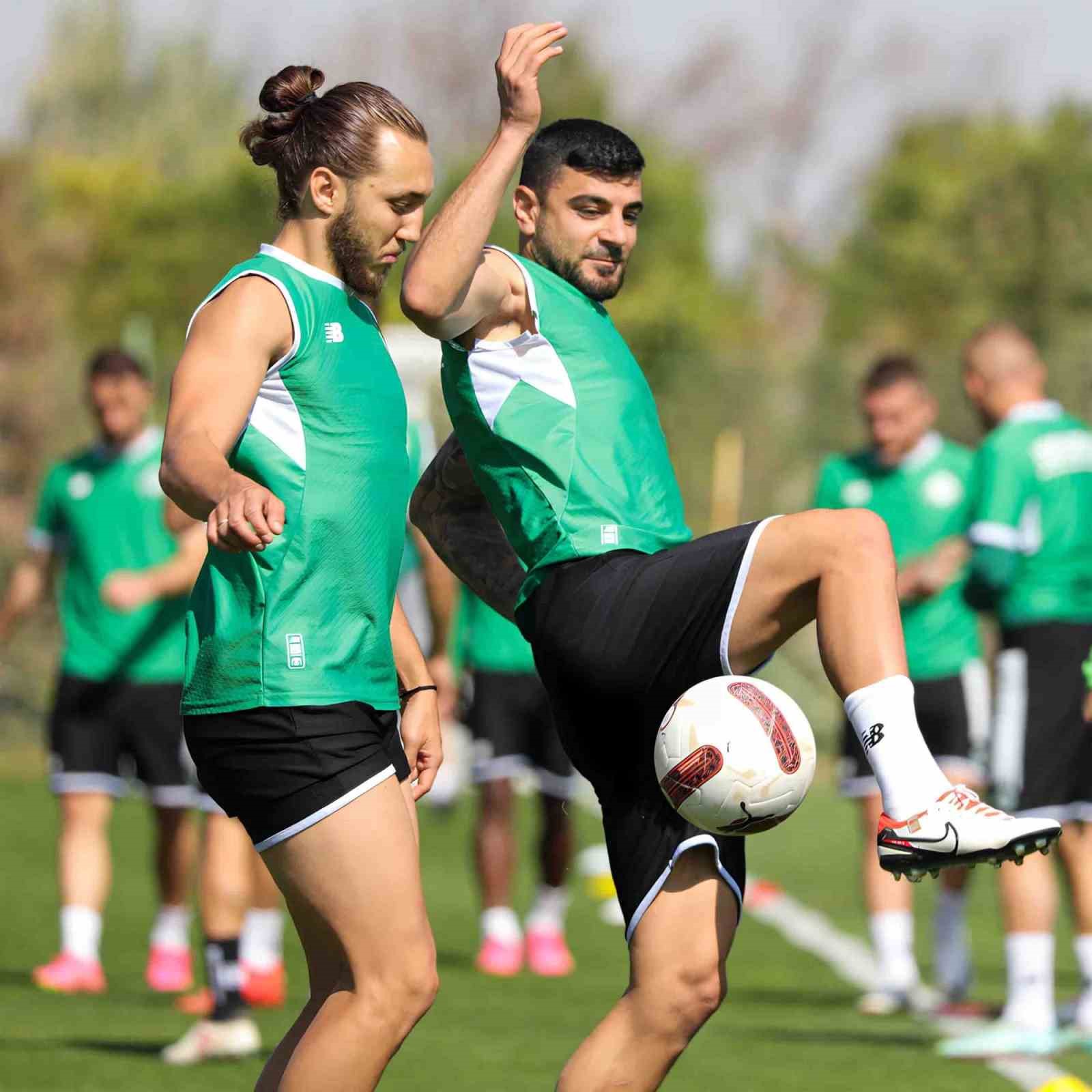 Konyaspor, Hataspor maçı hazırlıklarını sürdürdü