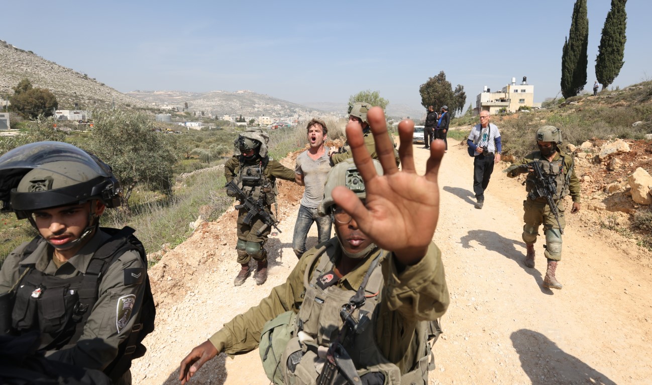 İsrail: ‘210’u Hamas bağlantılı 360 Filistinli tutuklandı’