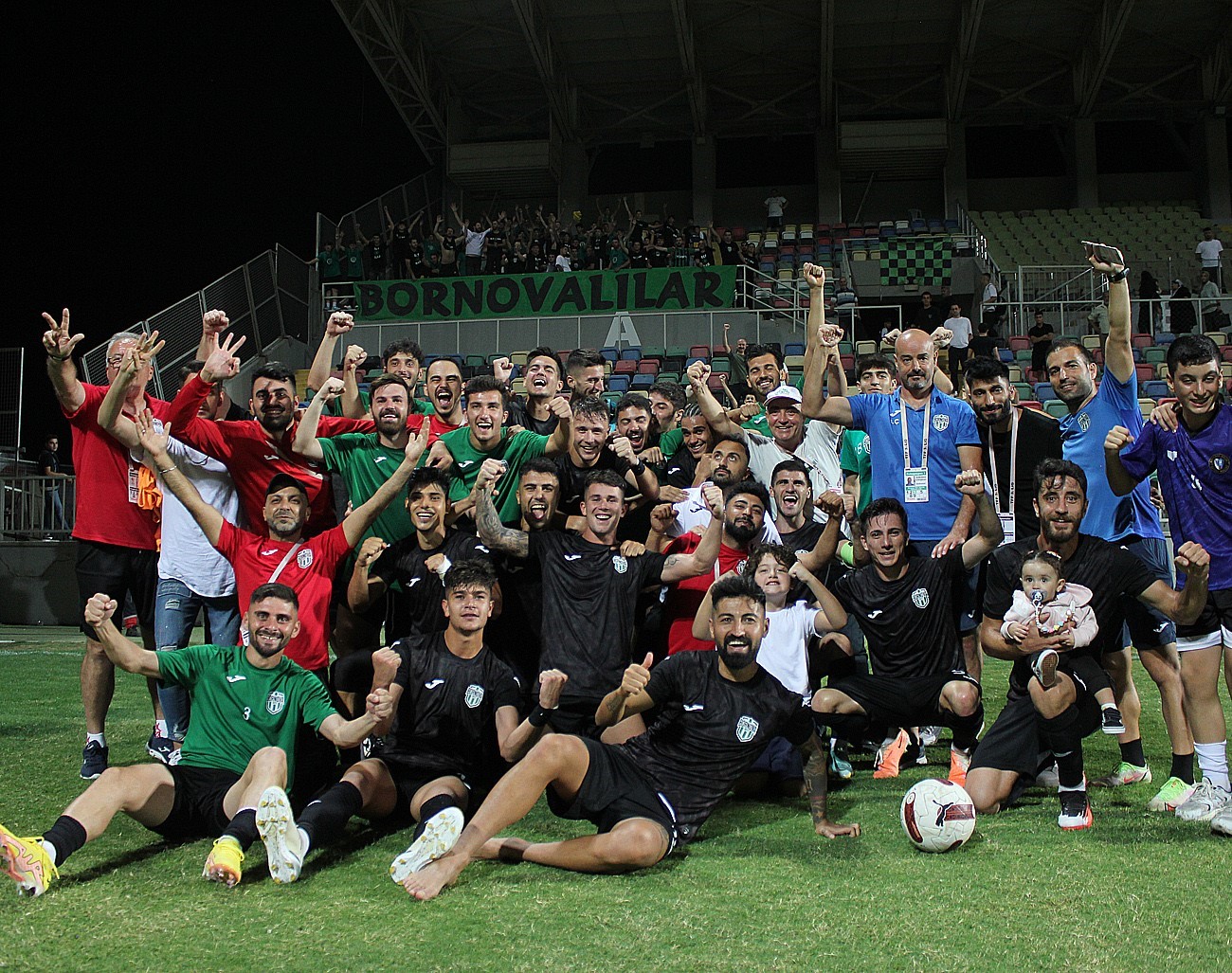 Bornova 1877’den 4 maçta 13 gol