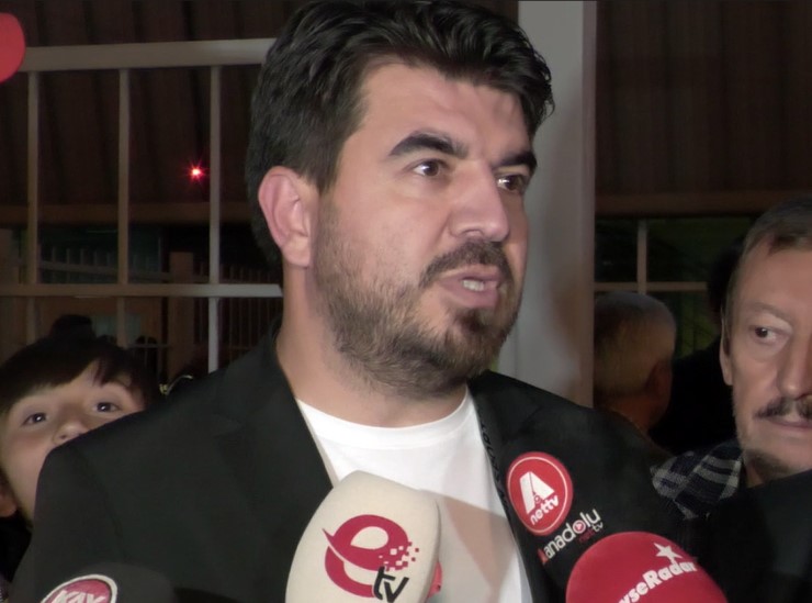 Samet Koç: “Çağdaş hocanın gitme yöntemine tepki gösterdik”