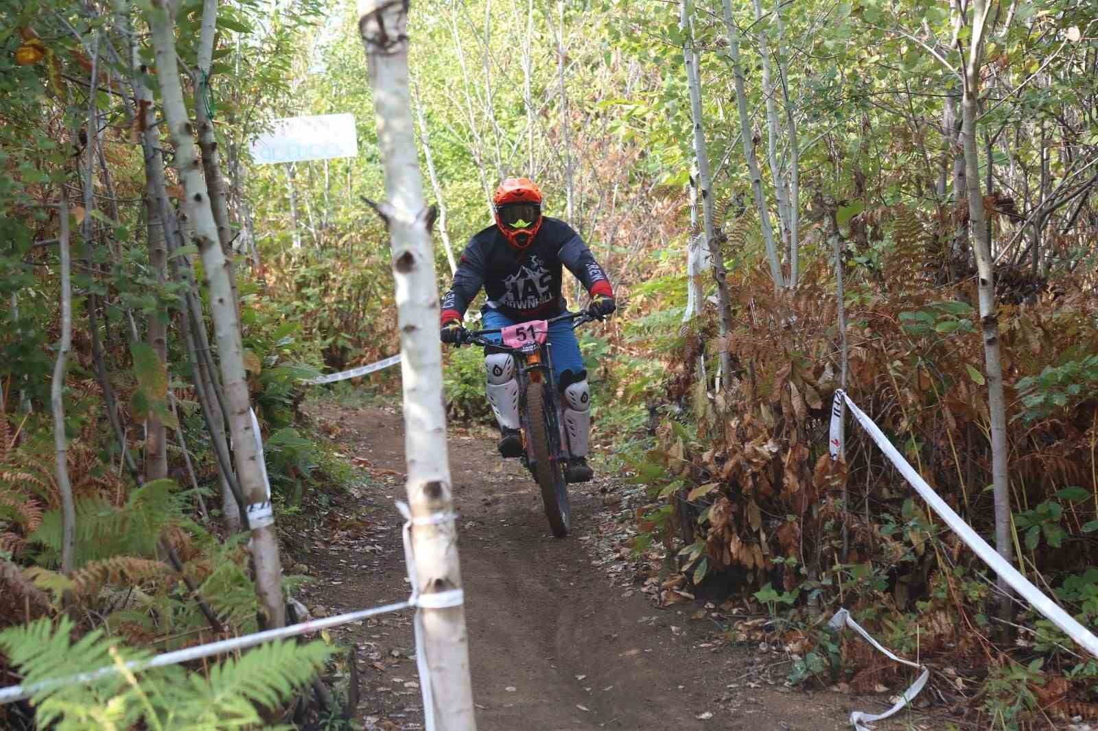 Adrenalin dolu Downhill Cup 2. kez Gölcük’te başlıyor