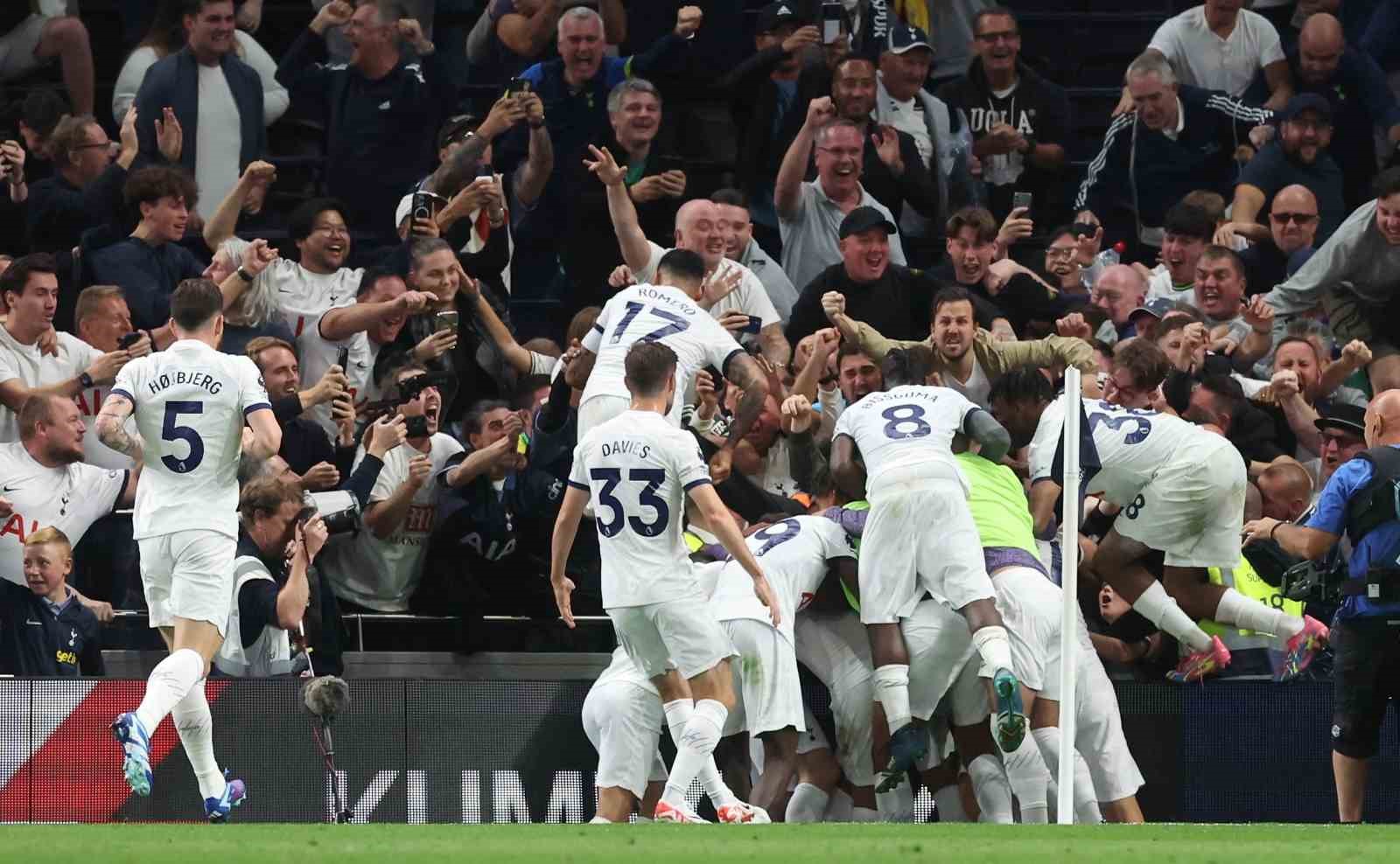 Tottenham, 427 gün sonra tekrar Premier Lig’de lider