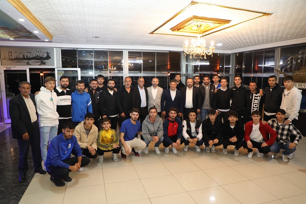 Başkan Şayir, Dilovası Belediyespor’u ağırladı