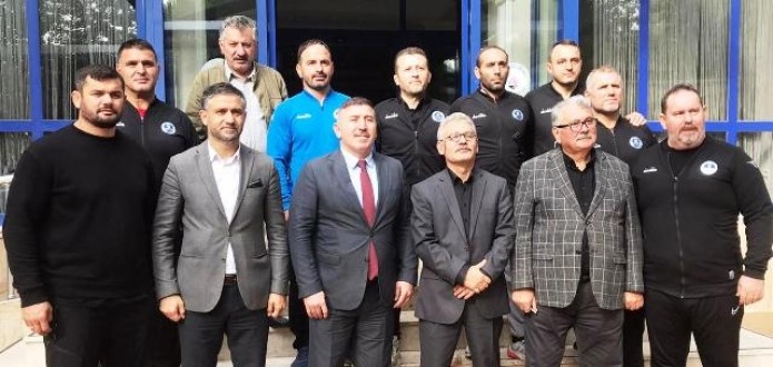 Yunanistan’da Türkiye’yi temsil edecekler