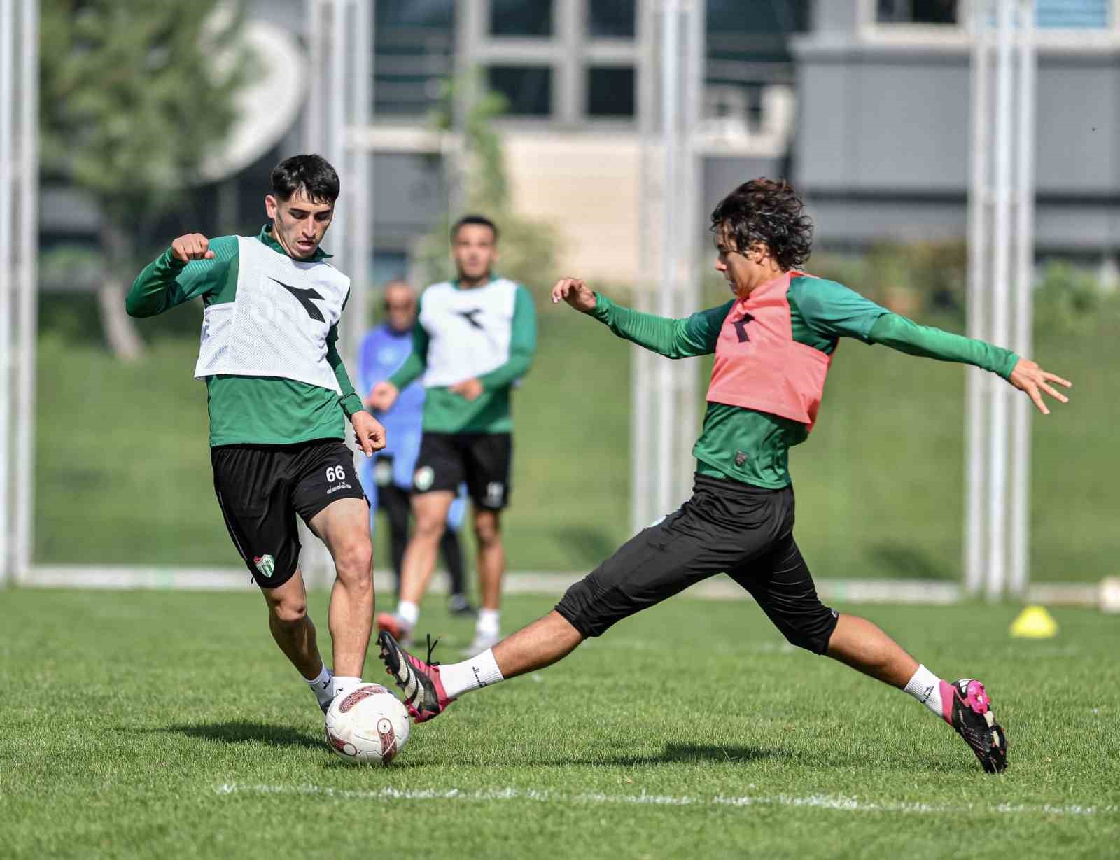 Bursaspor’da Adıyaman FK maçı hazırlıkları başladı