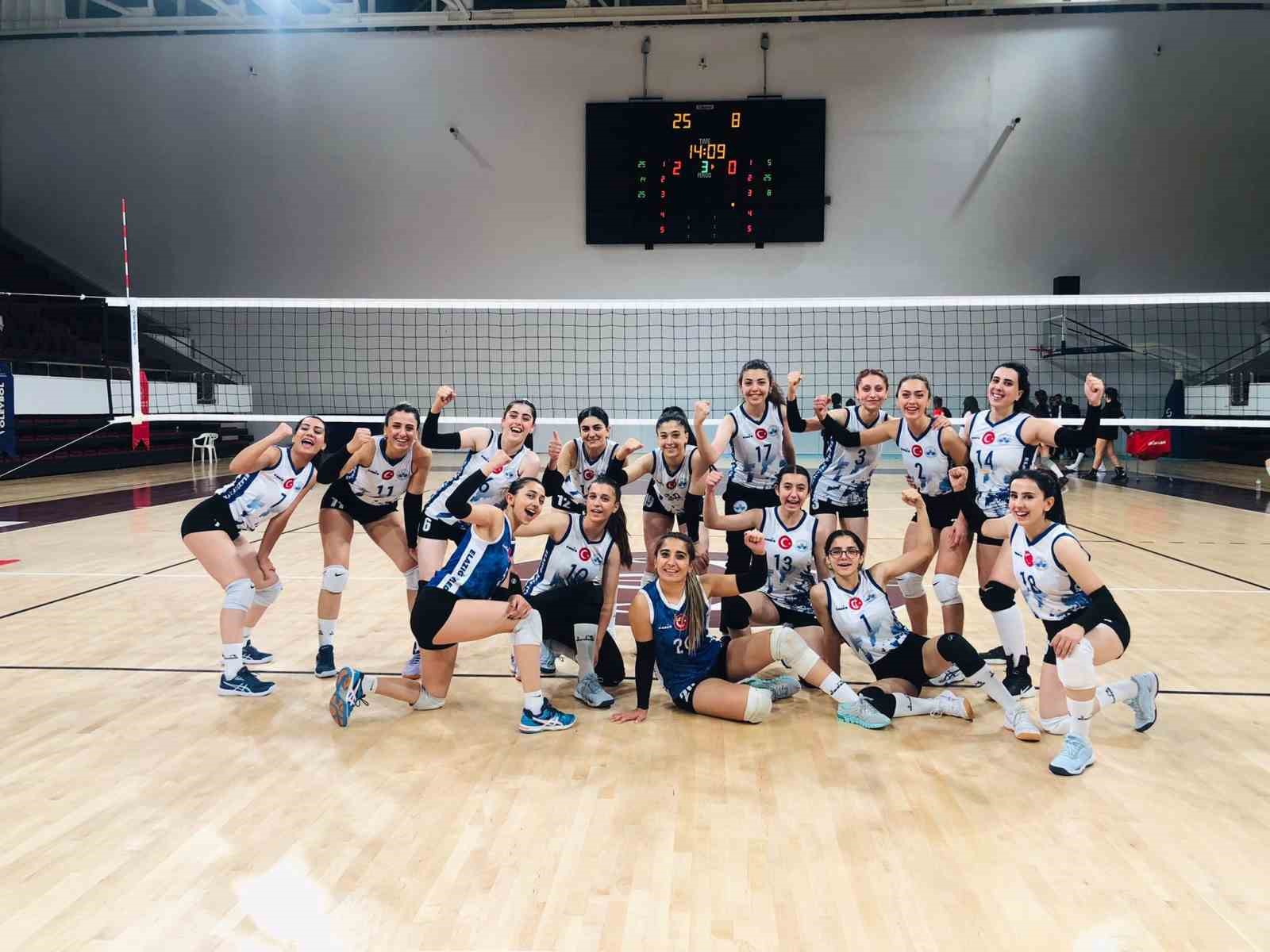 TVF Kadınlar 2. Lig: Elazığ Belediyesi: 3 – Hatay Voleybol: 0