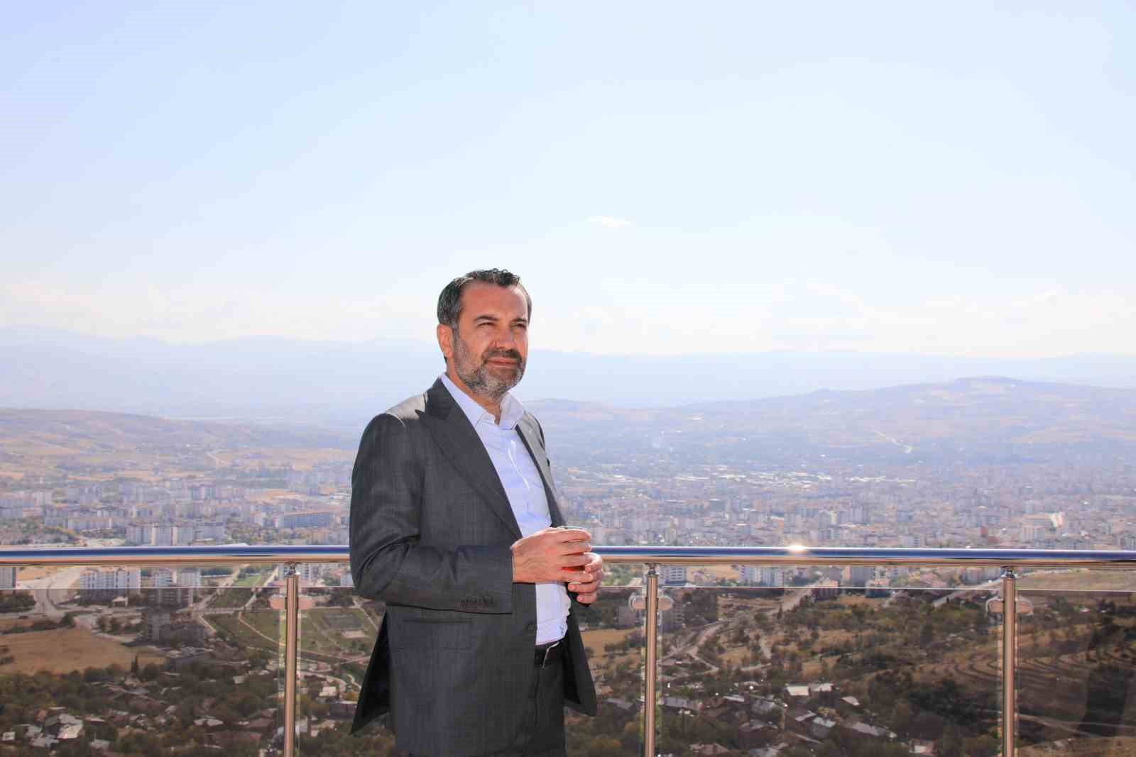 Başkan Şerifoğulları, “Elazığ’ımıza duyduğumuz aşkla çalışmalarımıza devam ediyoruz”