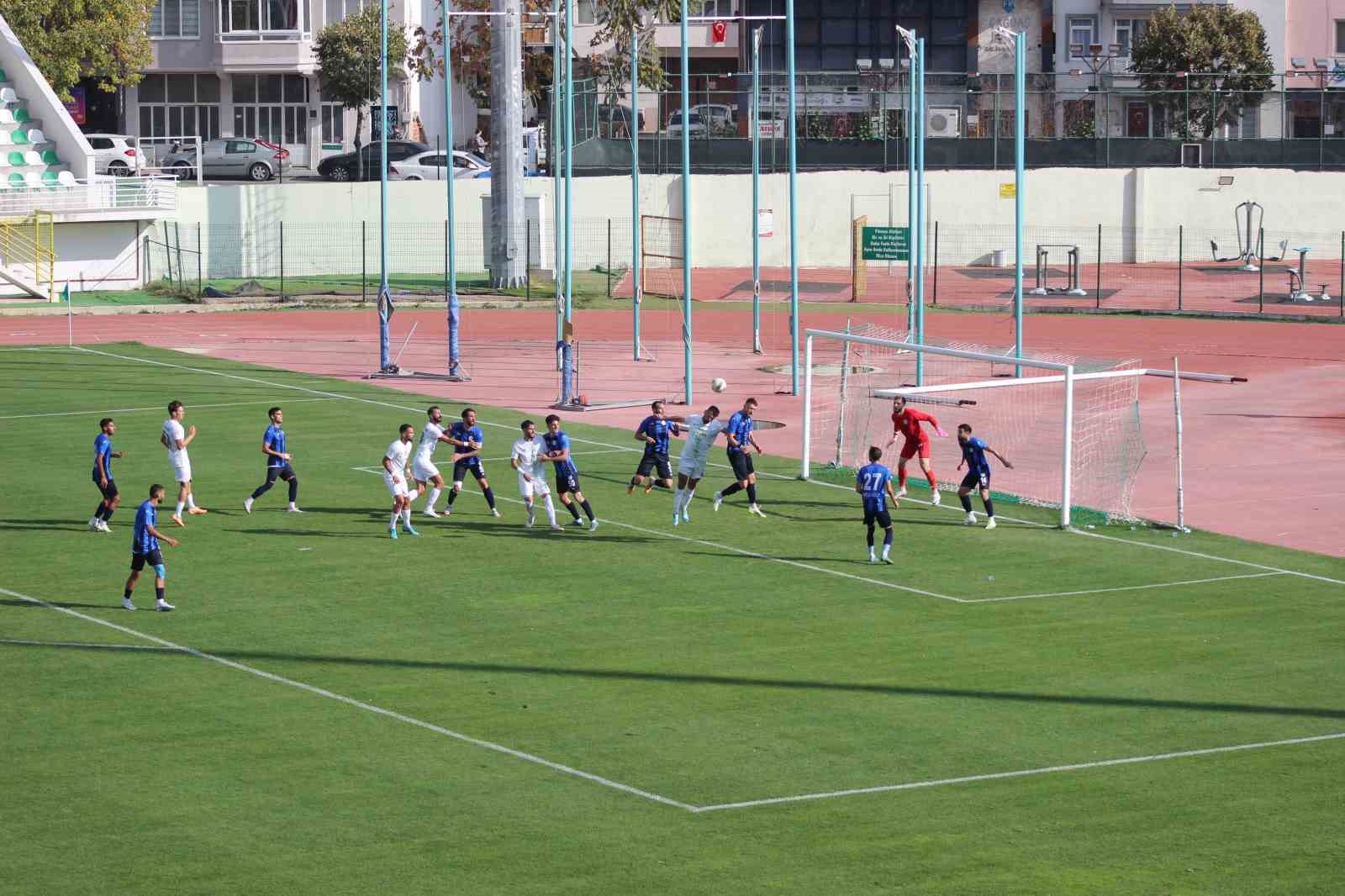 TFF 2. Lig: Kırklarelispor: 2 – Beyoğlu Yeni Çarşı Spor:1