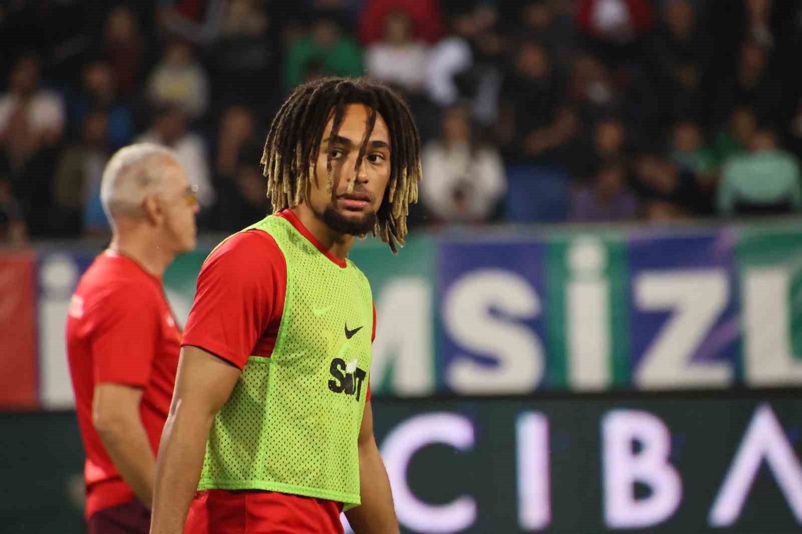 Trendyol Süper Lig: Çaykur Rizespor: 0 – Galatasaray: 0 (Maç devam ediyor)