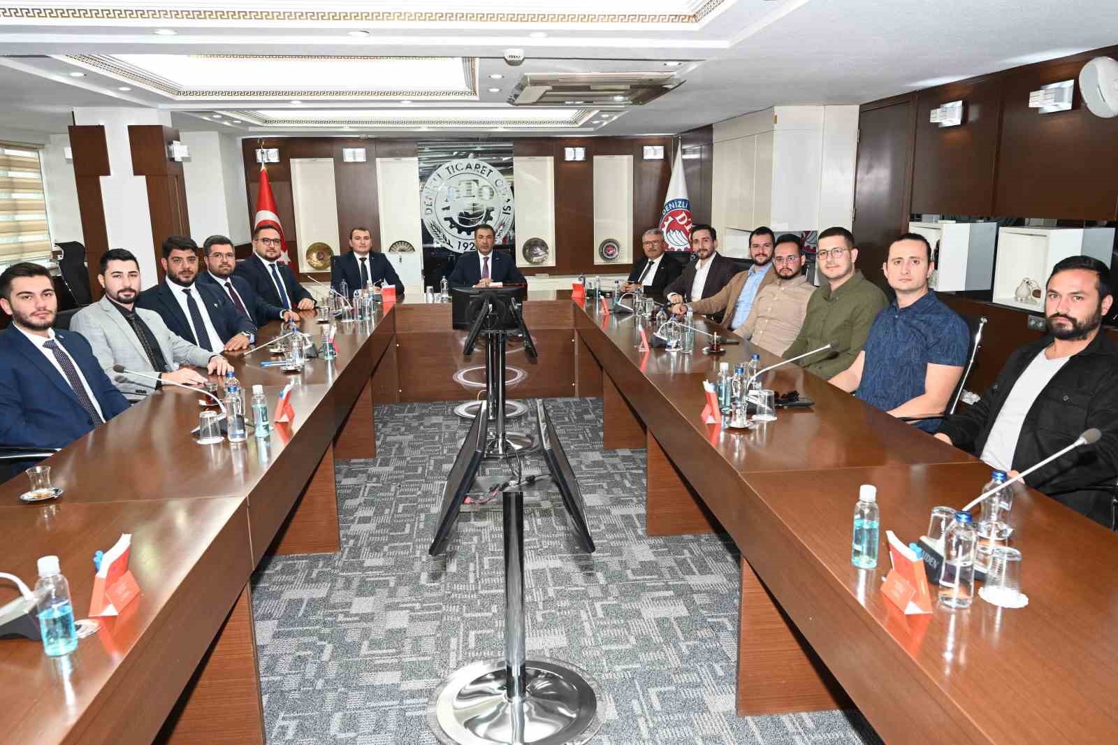 Denizli Ticaret Odası’nda seçim heyecanı yaşandı