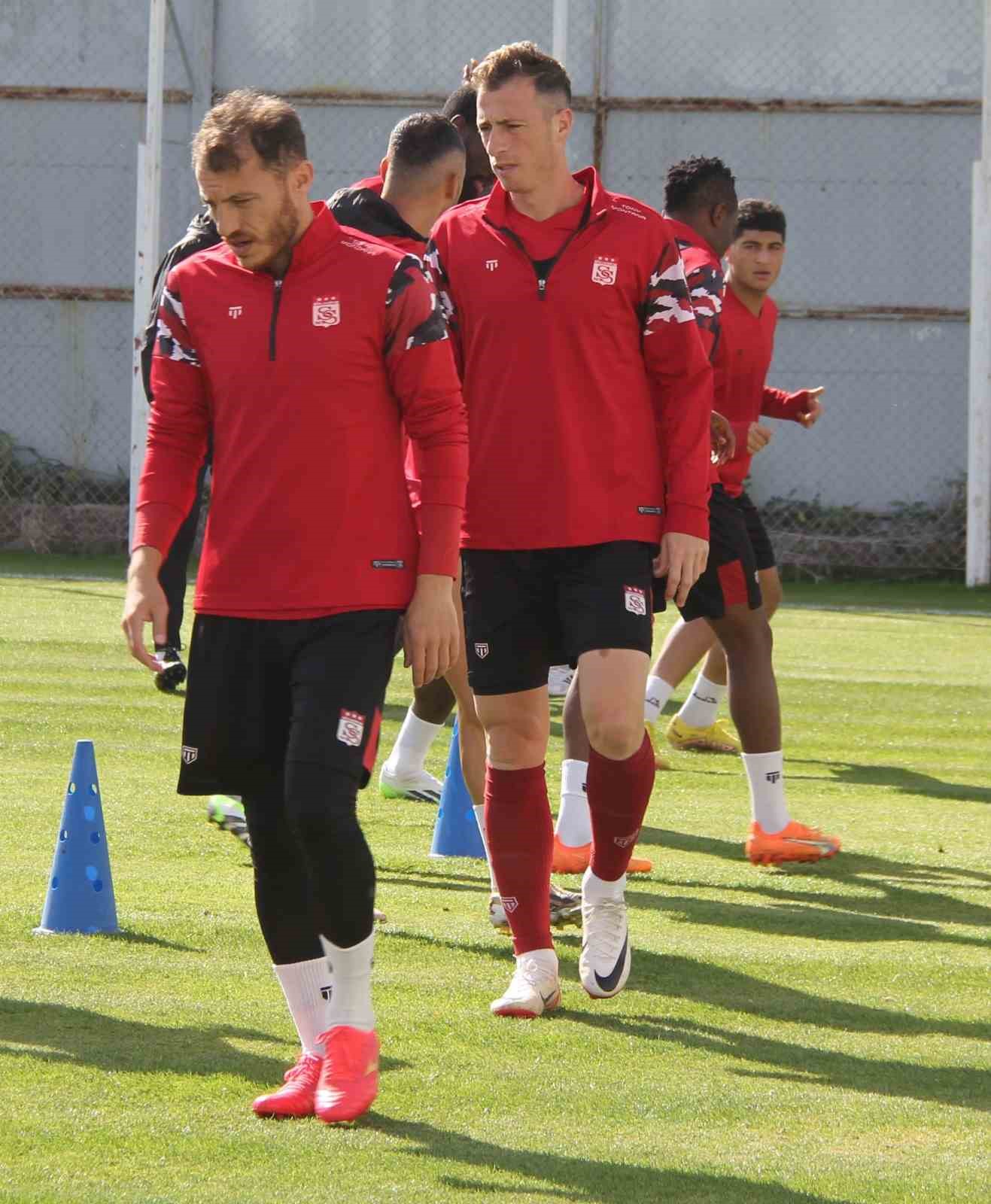 Sivasspor’da moralsiz idman