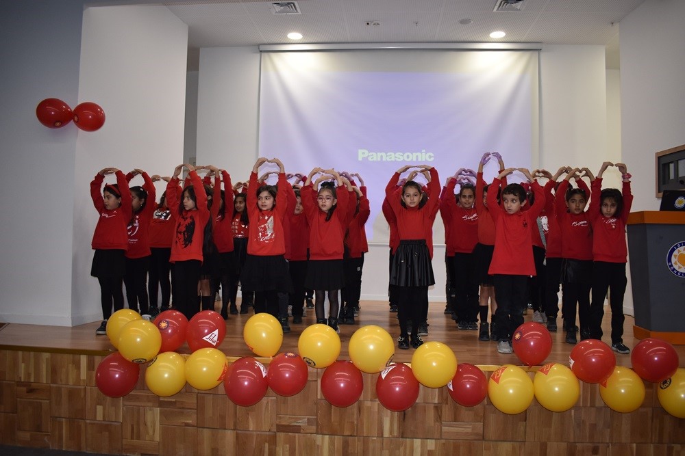 Van TEGV’de Cumhuriyet’in 100. yılı coşkuyla kutlandı